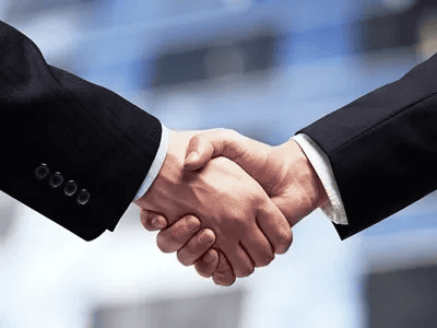 11 Chéim Shimplí Chun Do Chóras Hiodrálacha a shruthlú